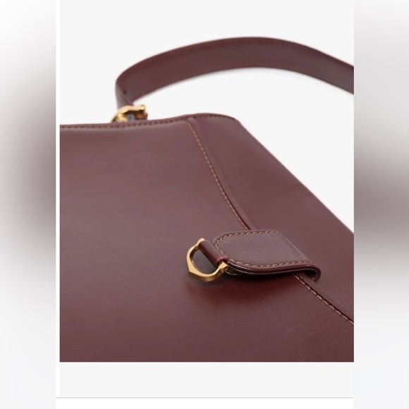 Authentic Vintage Cartier leather sling bag. Used - Picture 11 of 11